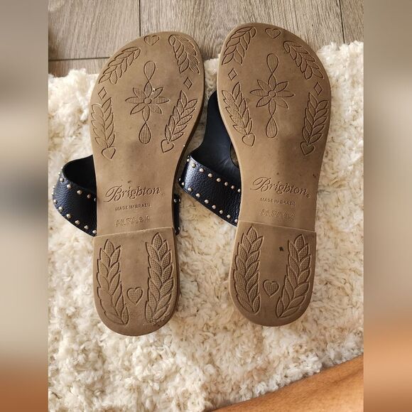 Brighton Black Sandals with Comfort Straps - Picture 5 of 5